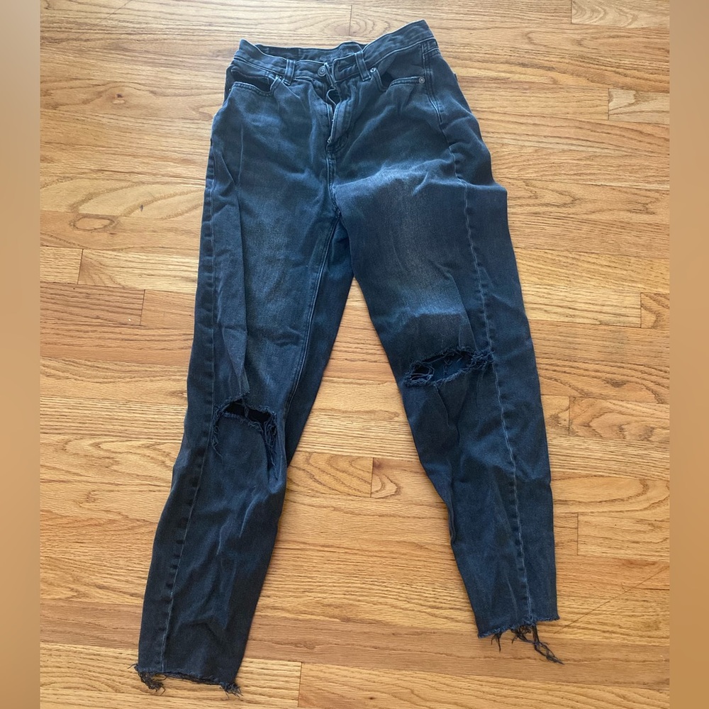American Eagle black mom style jeans